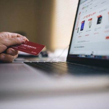 Shopping Online? Here’s How You Make Sure that Your Personal Information Is Safe