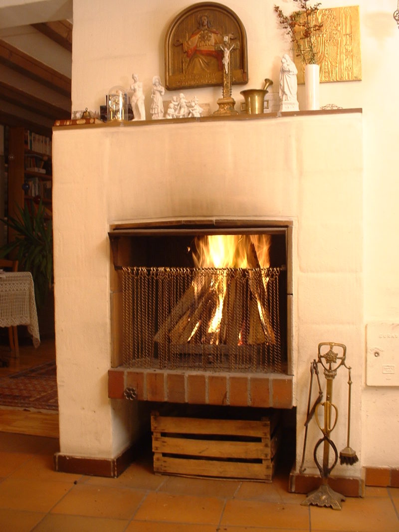 Open_fireplace_with_icon