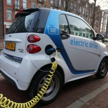 Top 3 things to look for when buying an electric car