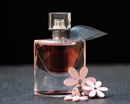 Why are High-End Perfumes so Expensive?